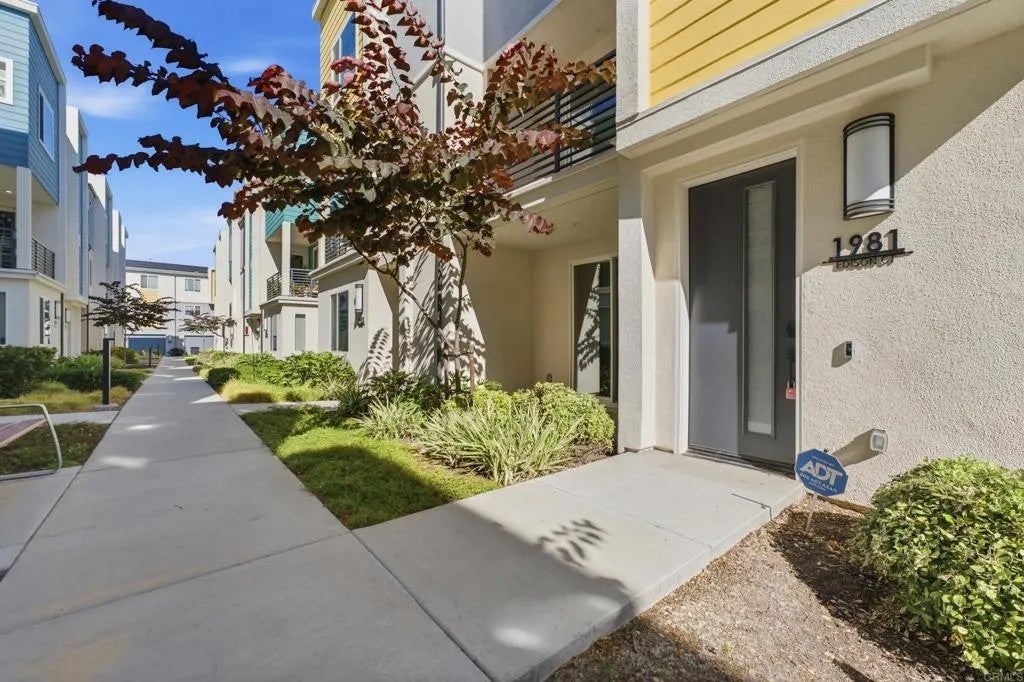 1981 Edison Court