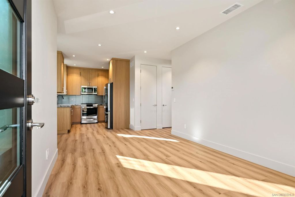 Photo of 8168 Paseo Del Ocaso #2nd Floor ADU, La Jolla, CA 92037 (MLS # 2600503)