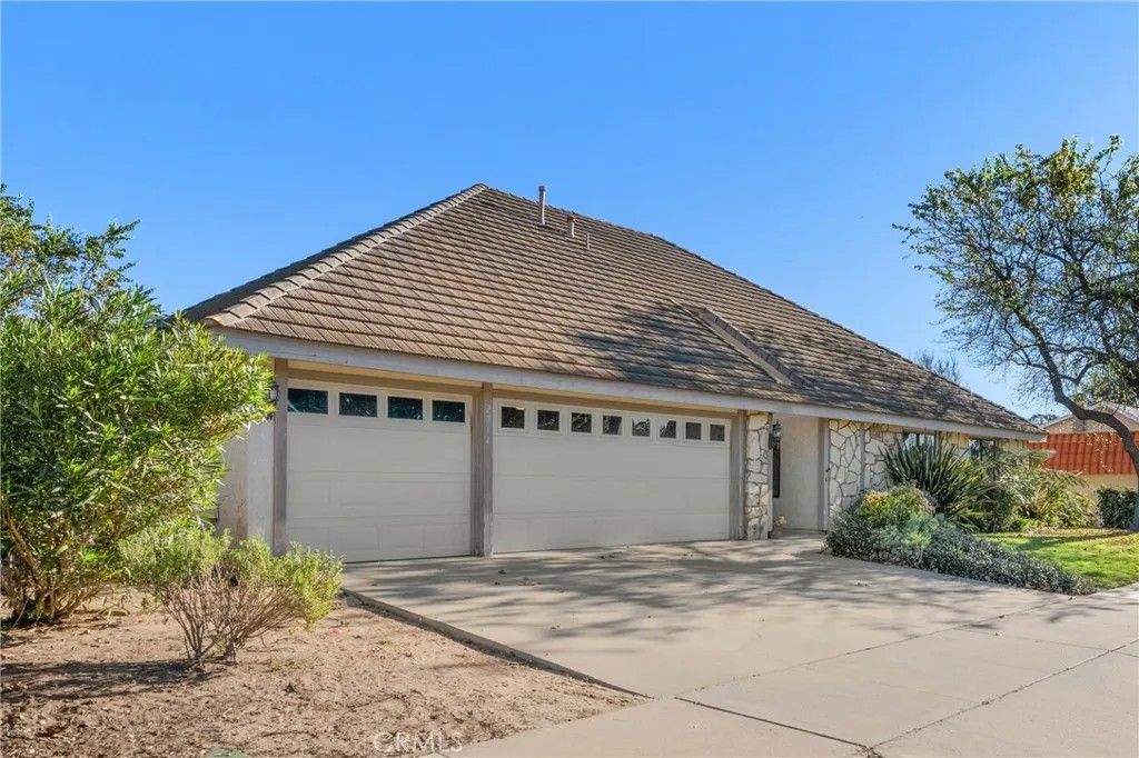 Photo of 2714 Ocotillo Ave, Santa Maria, CA 93455 (MLS # PI25275417)