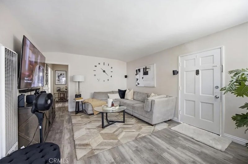 2441 Cedar Avenue