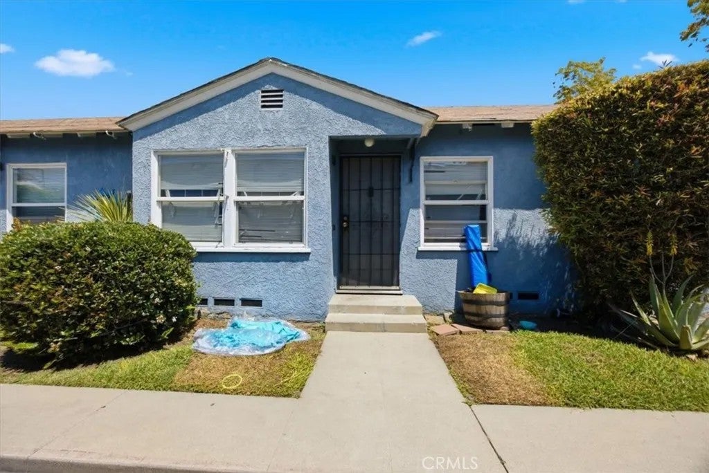 2441 Cedar Avenue