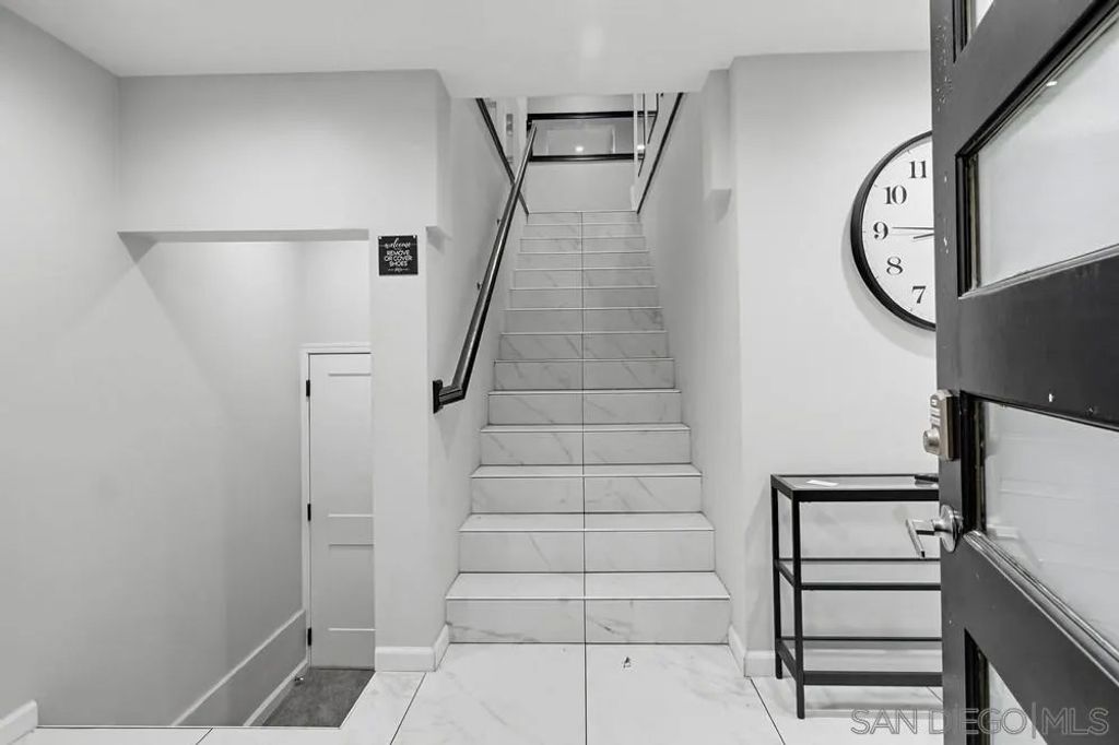 Photo of 1644 Cuyamaca Ave, Spring Valley, CA 91977 (MLS # 2601031)