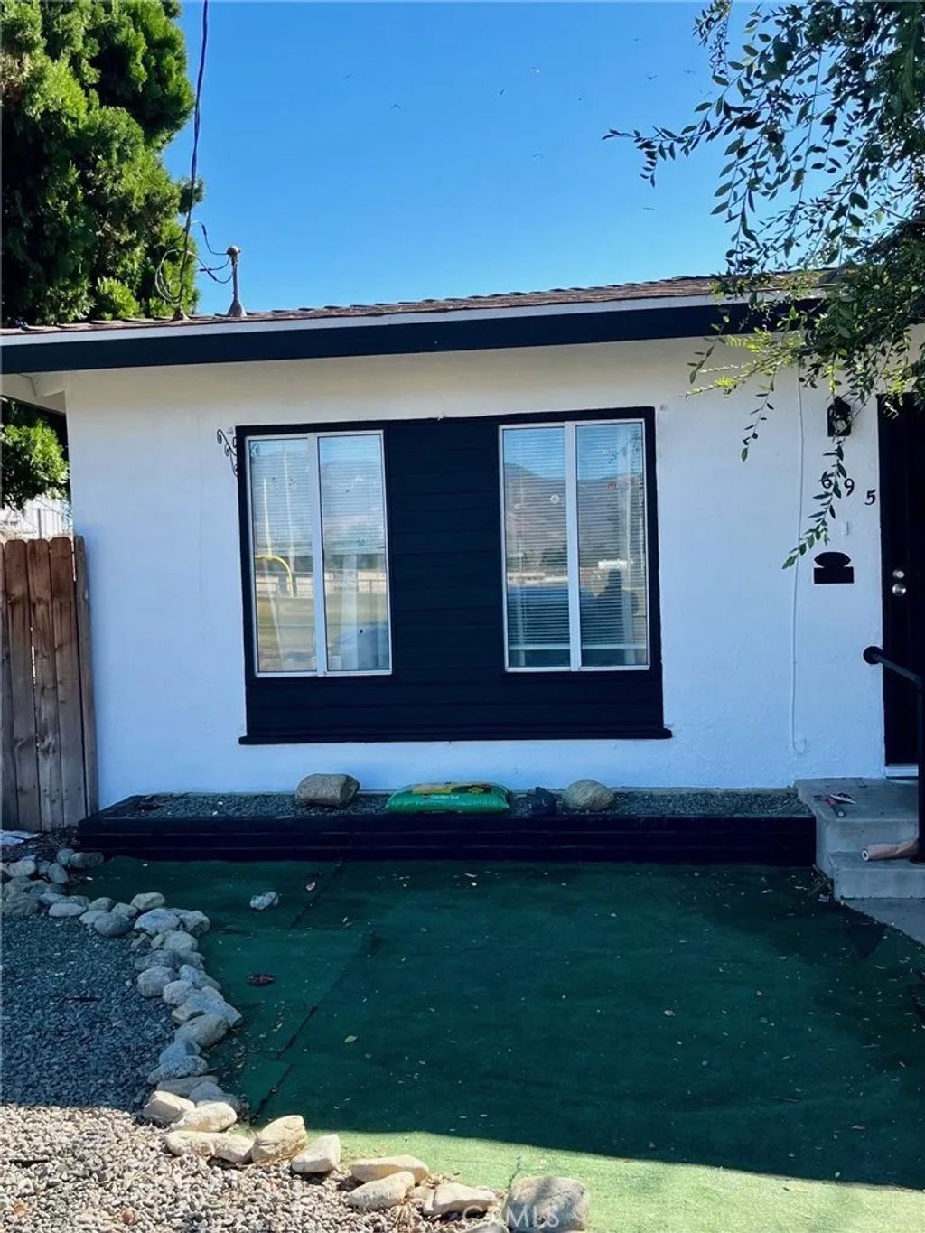 Photo of 695 W 17th St, San Bernardino, CA 92405 (MLS # PW26062822)