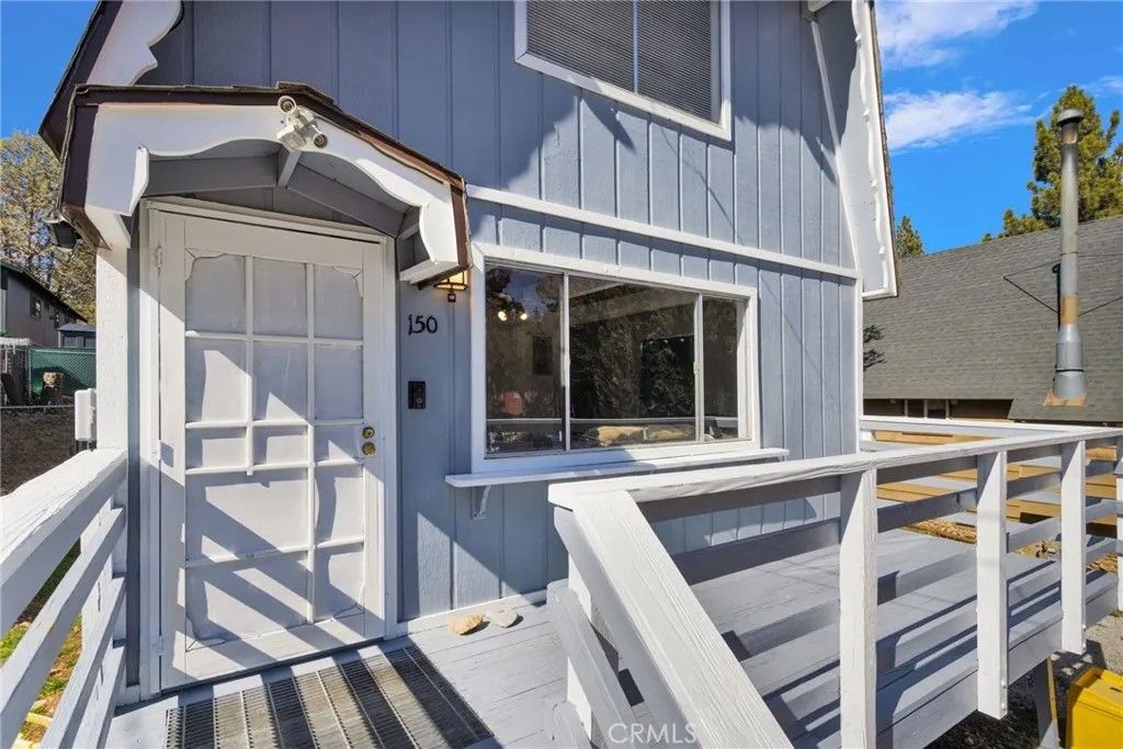 Photo of 150 Los Angeles Ave, Sugarloaf, CA 92386 (MLS # HD26035922)