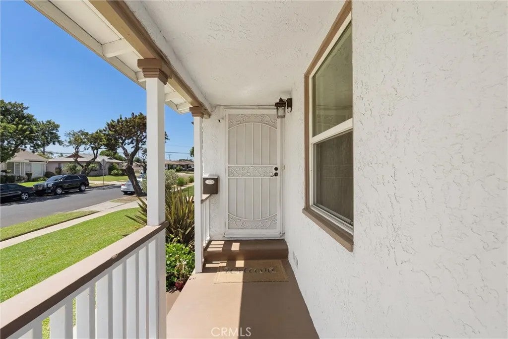 1513 W 138TH