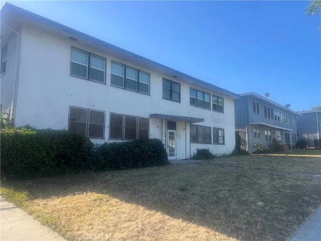 7606 Crenshaw Boulevard