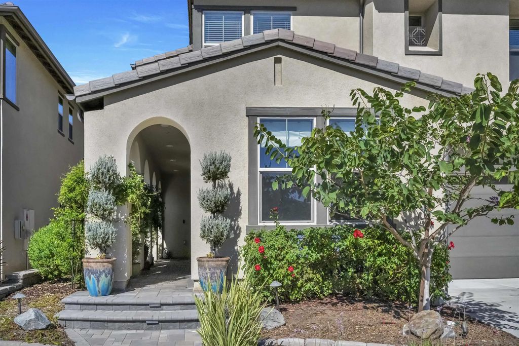 Photo of 1845 Newton Ct, Escondido, CA 92026 (MLS # 250044846)