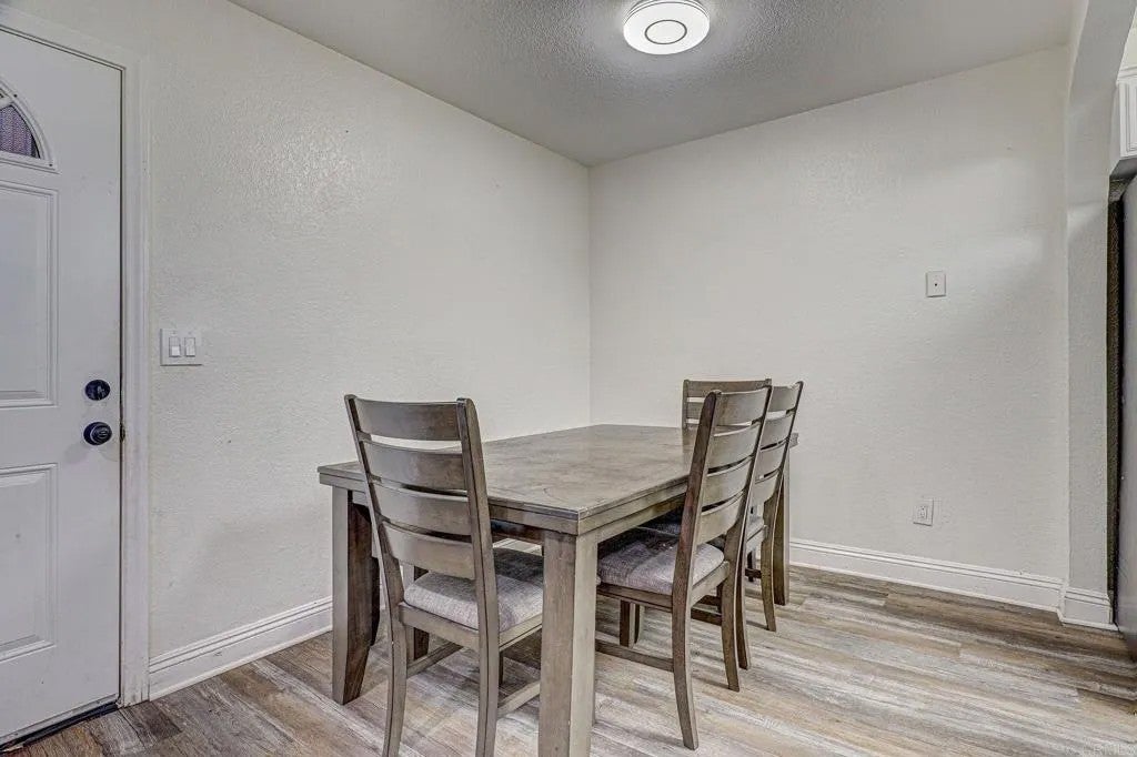 3215 44th Street 11