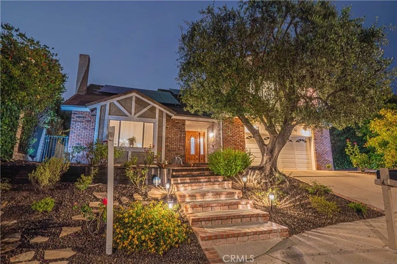326 Fox Ridge Drive