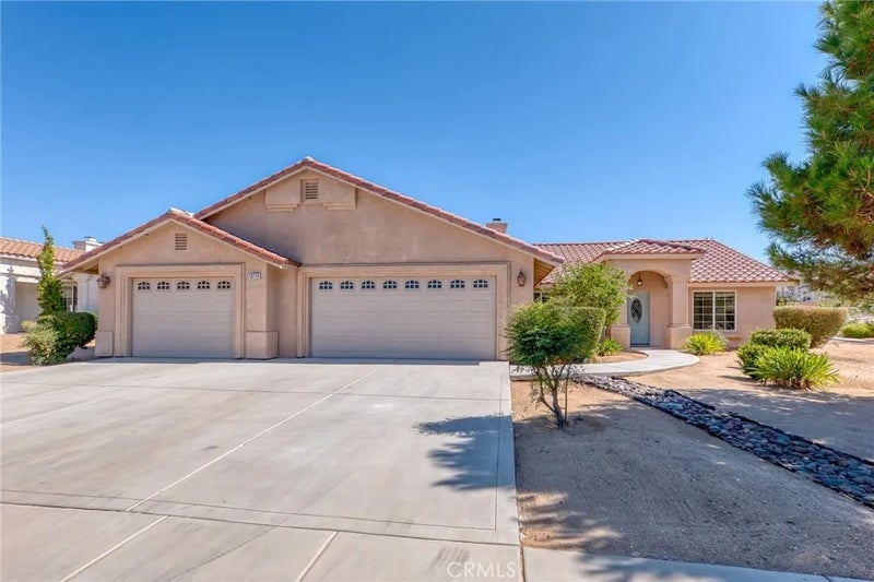 56739 Taos Circle