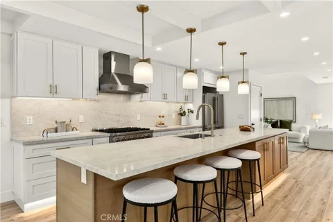 MLS: OC26127369