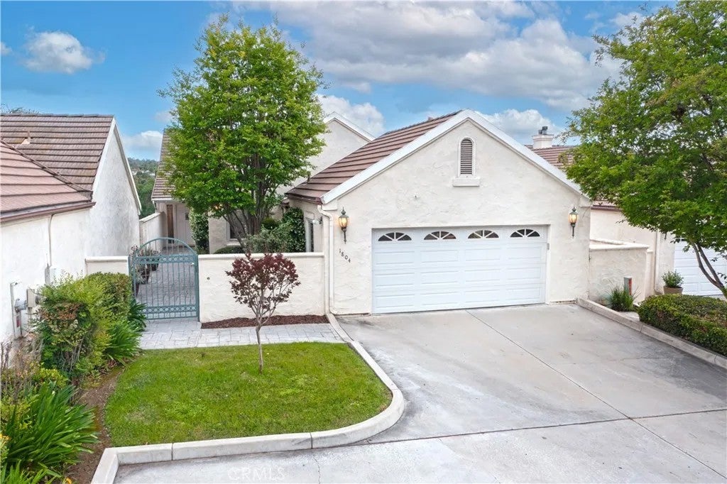 1804 Prince Albert Drive