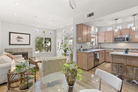 Photo of 221 Donax Ave #4, Imperial Beach, CA 91932 (MLS # 260019602)