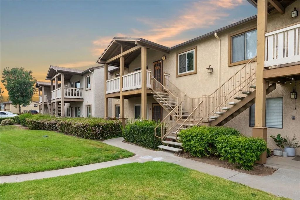 Photo of 1423 Graves Ave #222, El Cajon, CA 92021 (MLS # SW26065161)