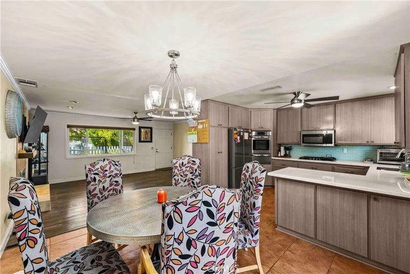 28236 Hot Springs