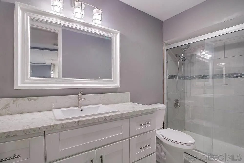 3050 Rue Dorleans 232