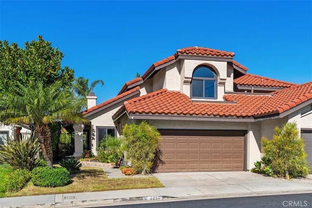 Photo of 6250 E Quartz Lane, Anaheim, CA 92807 (MLS # PW26229972)
