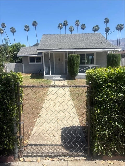 Photo of 805 Merrett Drive, Pasadena, CA 91104 (MLS # IV26157529)