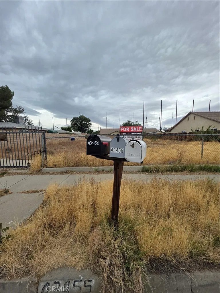 31260070 Avenue K-2