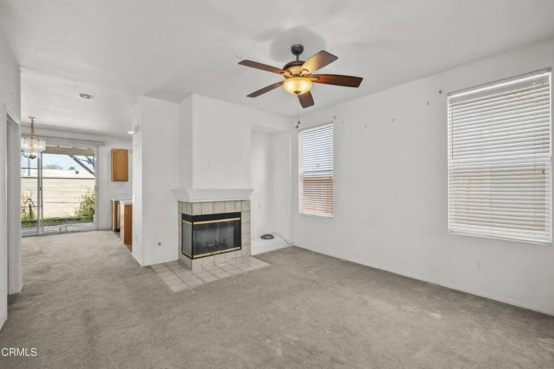 1561 Lagoon Lane