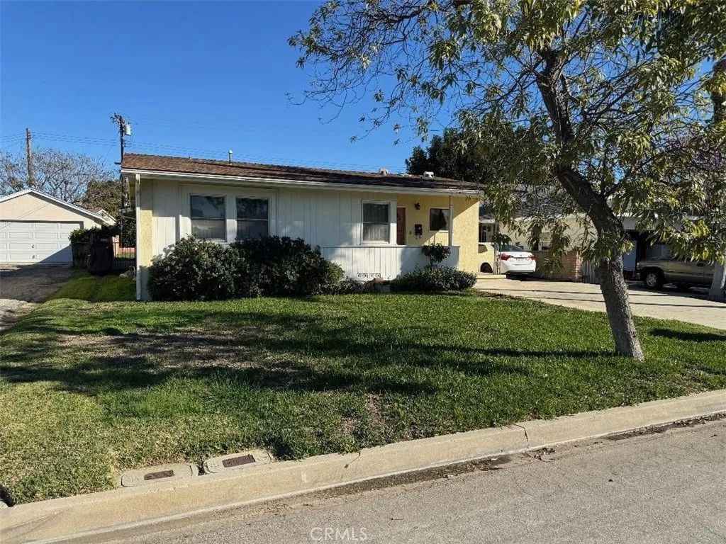 Photo of 11020 El Arco, Whittier, CA 90604 (MLS # PW26009256)