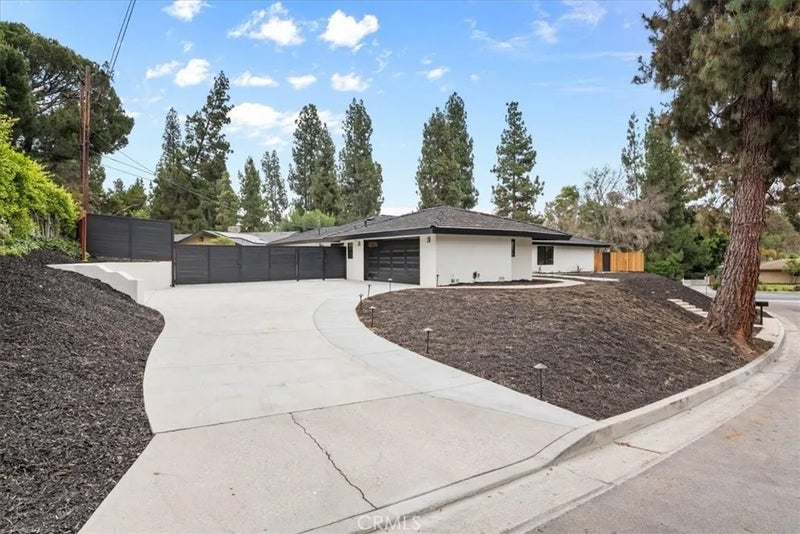 2000 Redondo
