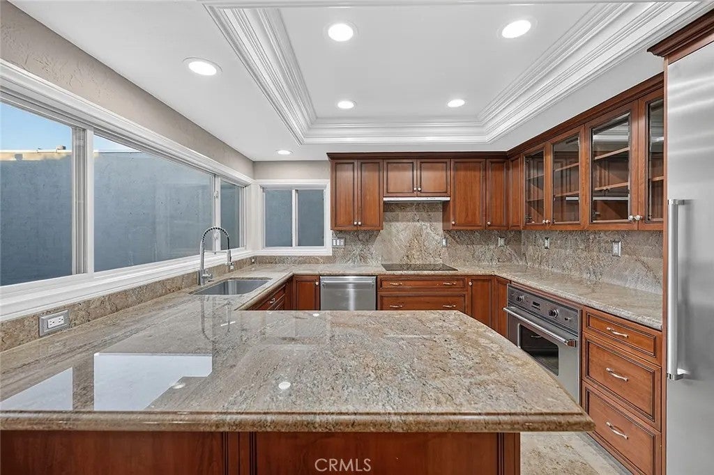 7119 Island Village Drive