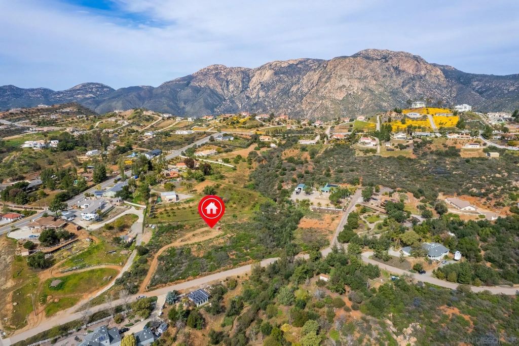 Photo of 15634 Broad Oaks Rd, El Cajon, CA 92021 (MLS # 250045822)