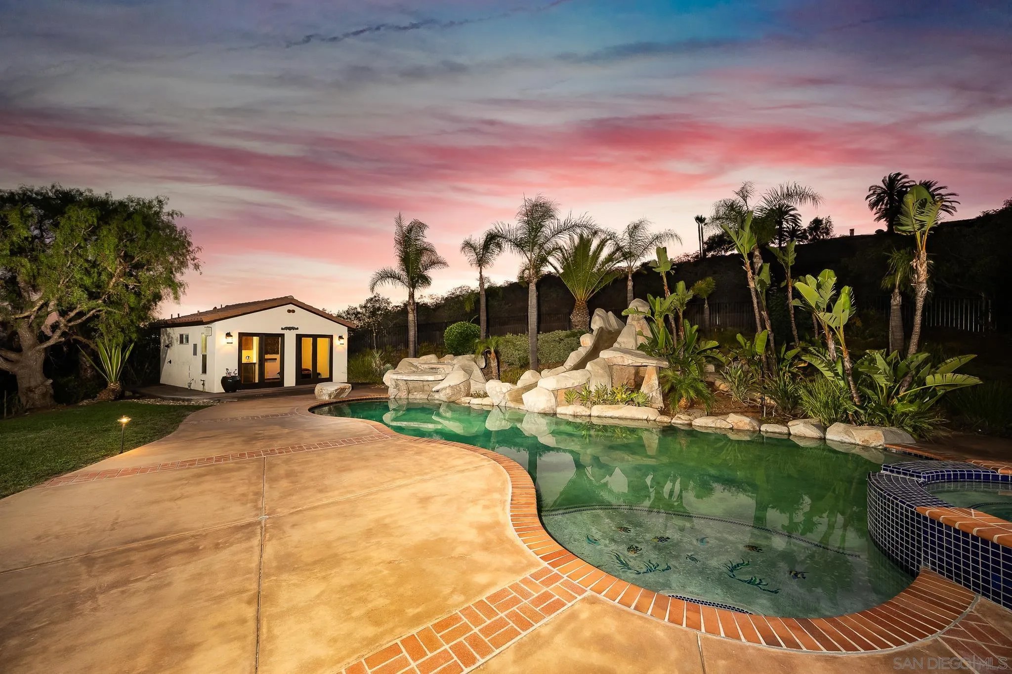 13625 Antelope Sta