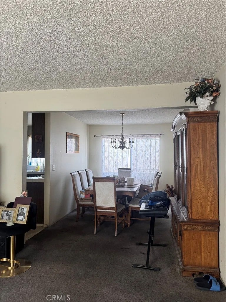 6126 Poppy Peak
