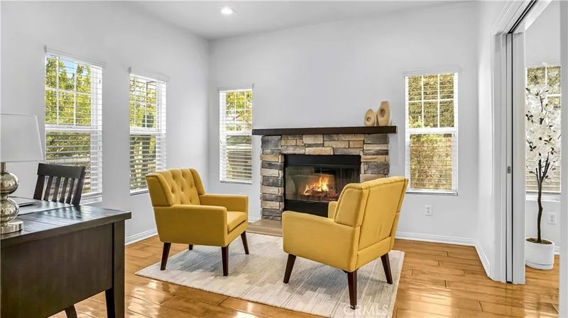 13897 Eldridge