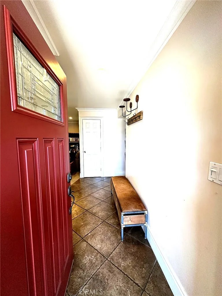 7035 Santa Anita Circle