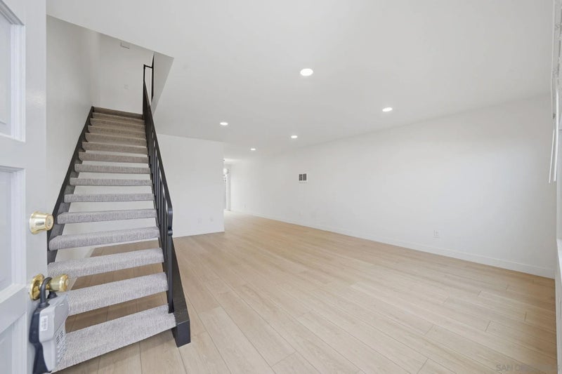 105 Calla Ave