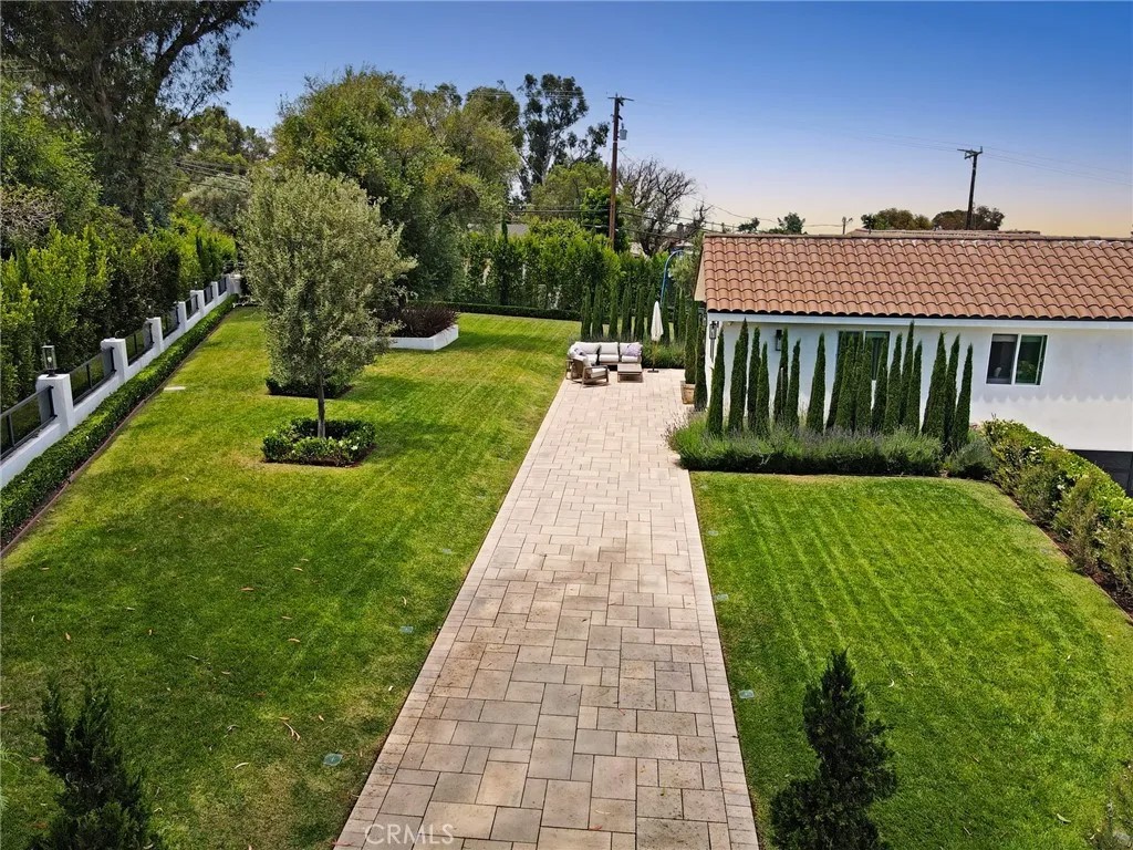 3808 Palos Verdes East