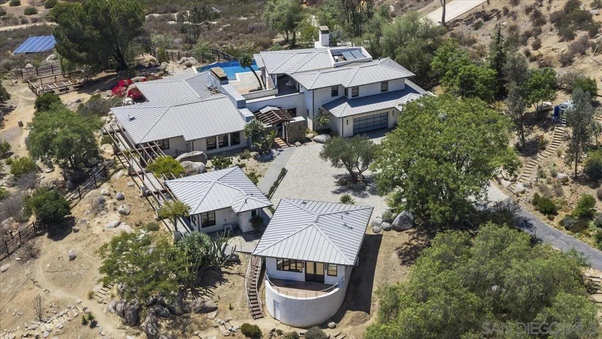 20391 Rancho Villa