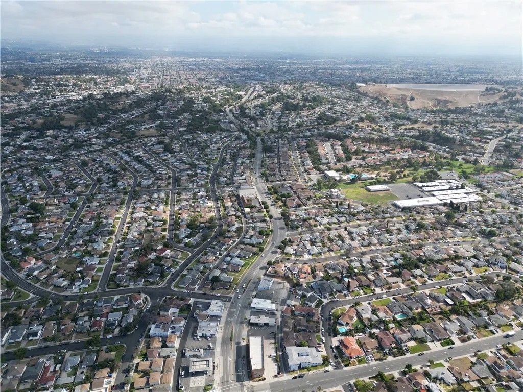 2012 S Garfield Avenue