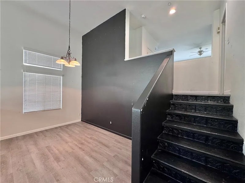 33700 Willow Haven