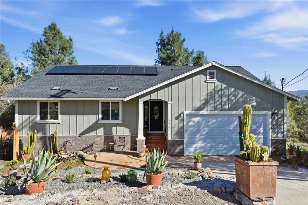 9786 Pinon Way