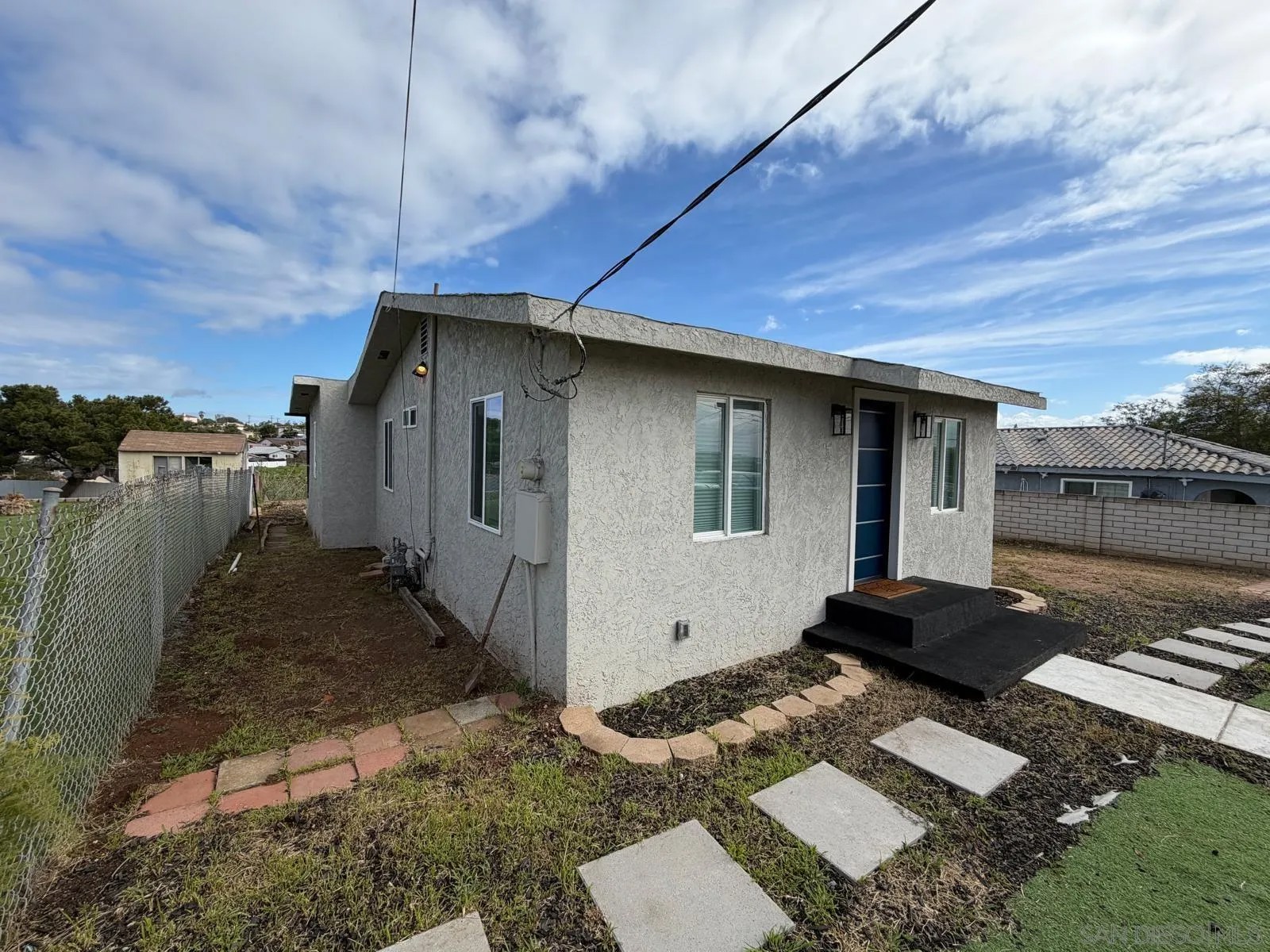 2959 Ridgeway Dr
