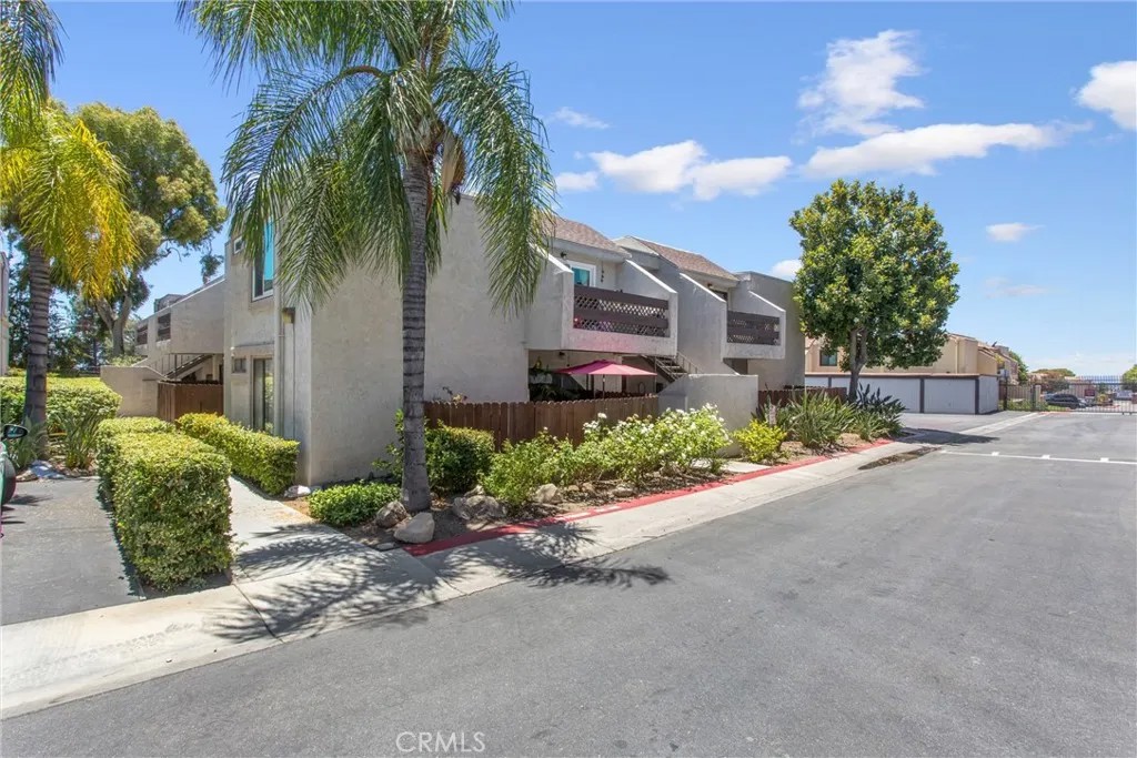 2266 Denair Avenue