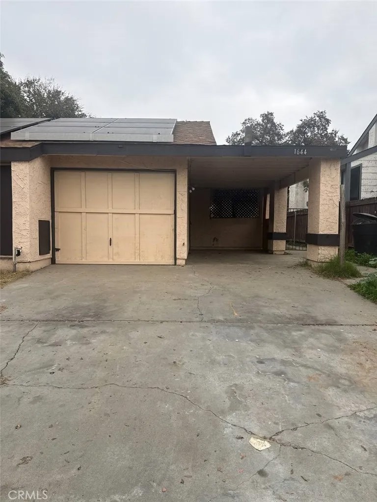 1644 N Tipton Street