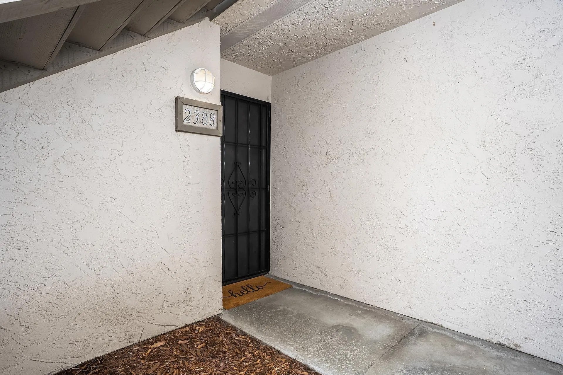 2388 Grand