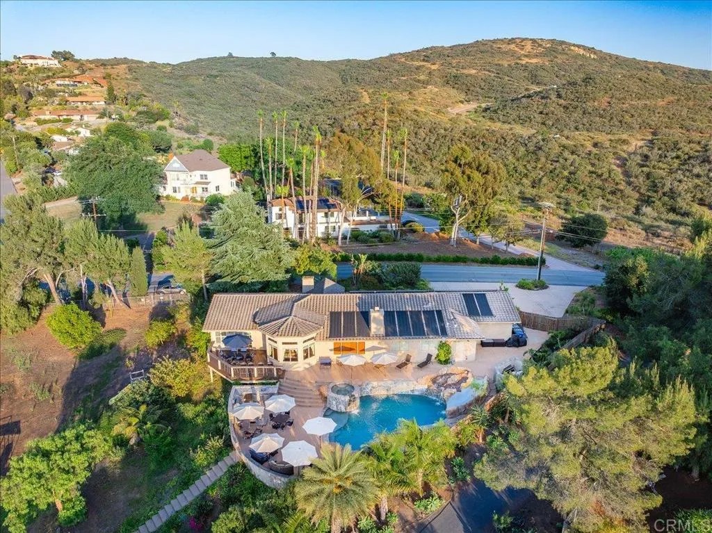 1960 Elevado Road