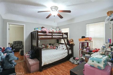 Tiny photo for 410 E 60th St, Long Beach, CA 90805 (MLS # PW26028551)