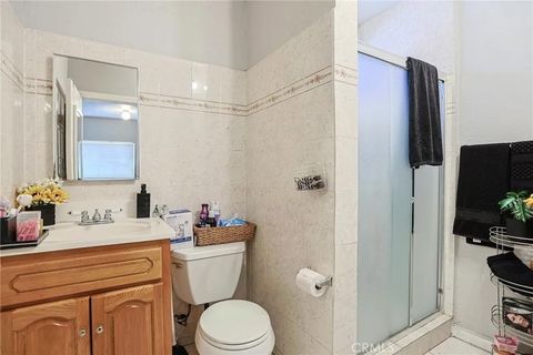 Tiny photo for 410 E 60th St, Long Beach, CA 90805 (MLS # PW26028551)