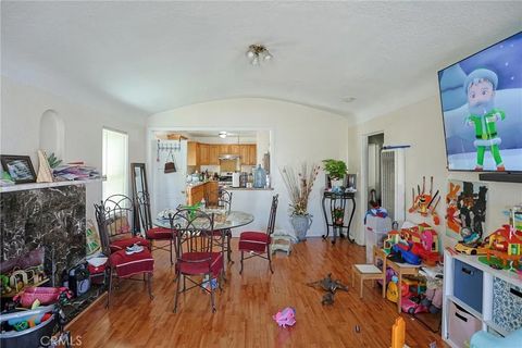 Tiny photo for 410 E 60th St, Long Beach, CA 90805 (MLS # PW26028551)