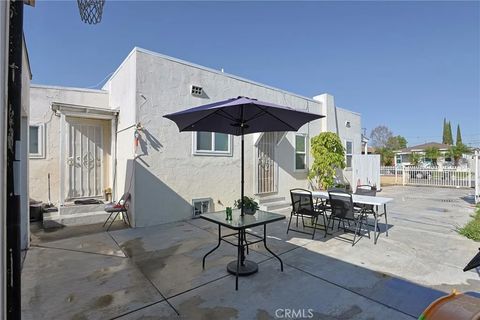 Tiny photo for 410 E 60th St, Long Beach, CA 90805 (MLS # PW26028551)