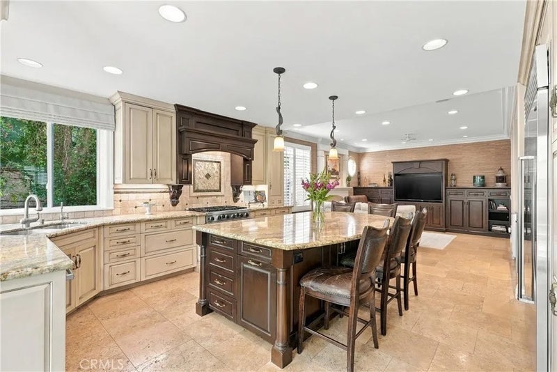 22172 Wayside