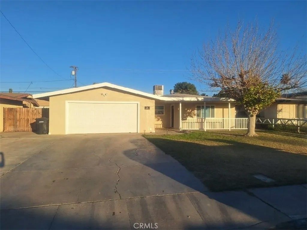 Photo of 340 N 9th St, Blythe, CA 92225 (MLS # SB26025510)