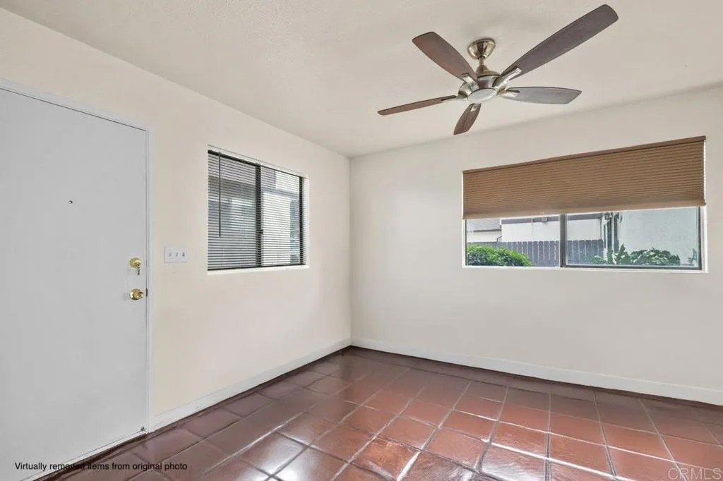4971 Vista Pl B